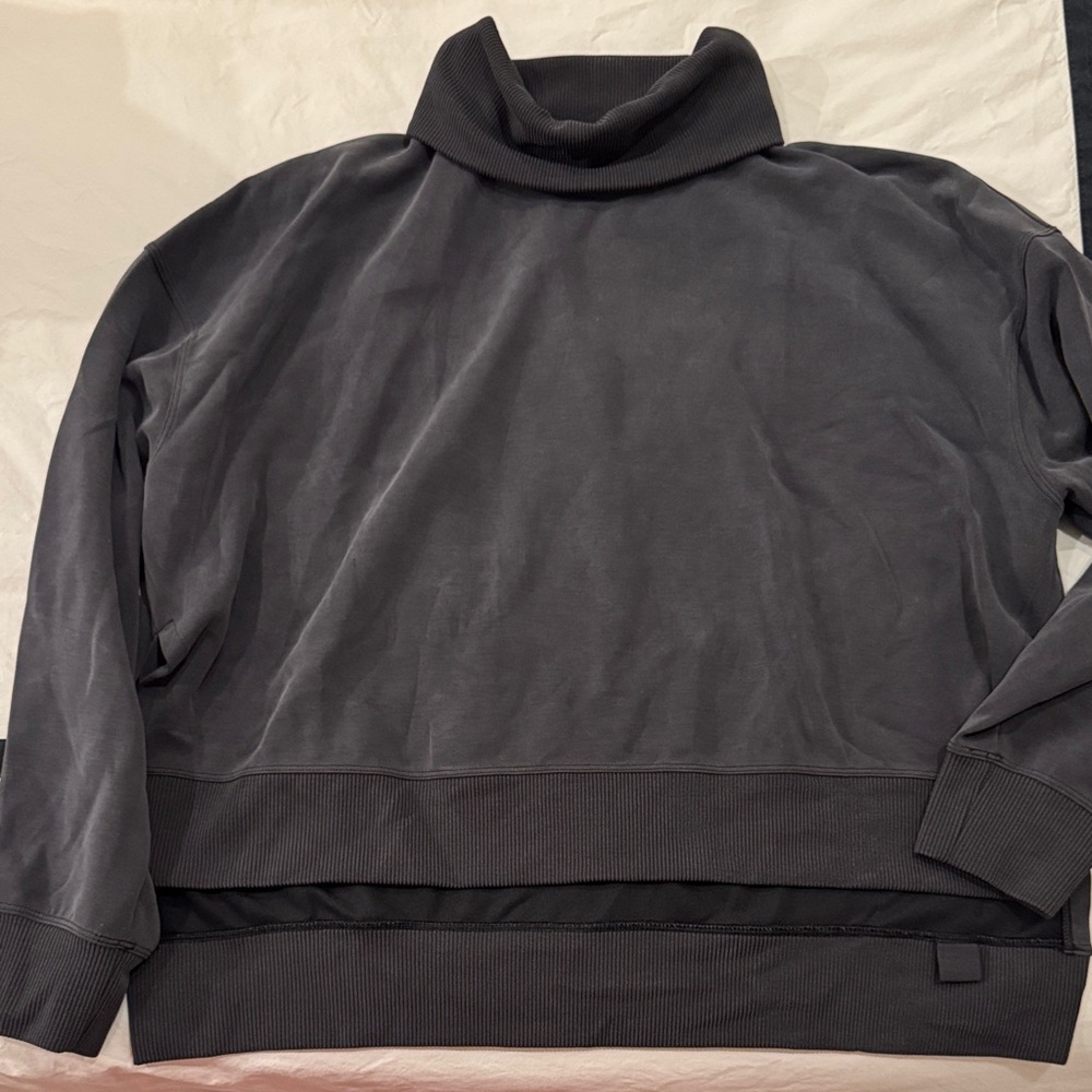 Lululemon Softstreme Turtleneck Pullover